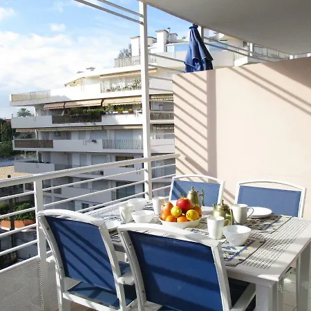 Sophies Homes Felibriges & Palais Des Festivals